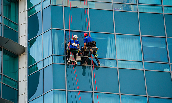 Facility management | Property management | Romania | Curățarea fațadelor